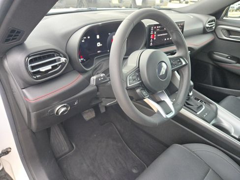 Used 2023 Dodge Hornet GT w/ GT Blacktop Package AWD/4WD image 10