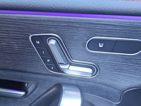 Used 2023 Mercedes-Benz CLA 250 4MATIC image 26