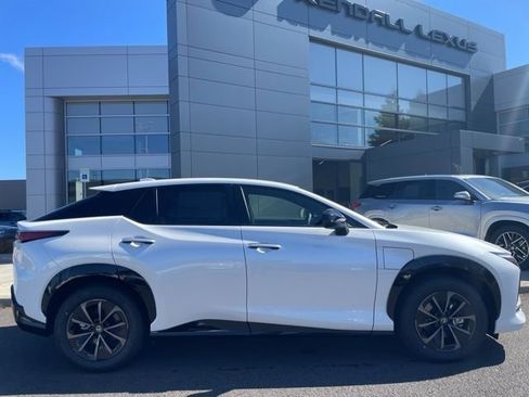 New 2026 Lexus RZ 450e AWD image 3