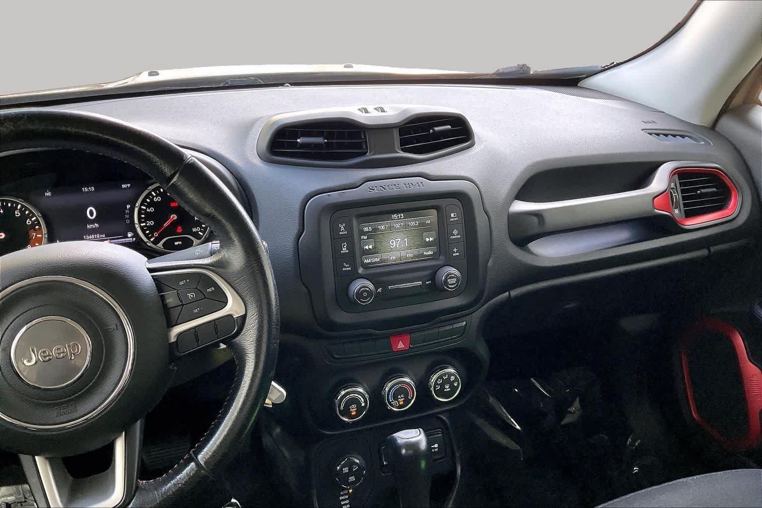 Used 2015 Jeep Renegade Trailhawk AWD/4WD image 7