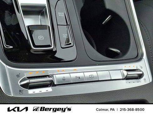 New 2026 Kia Carnival SX Prestige FWD image 19