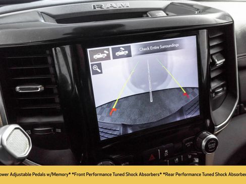 Used 2019 RAM 2500 Laramie AWD/4WD image 13