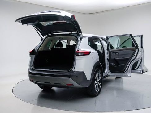 Used 2023 Nissan Rogue SV AWD/4WD image 22