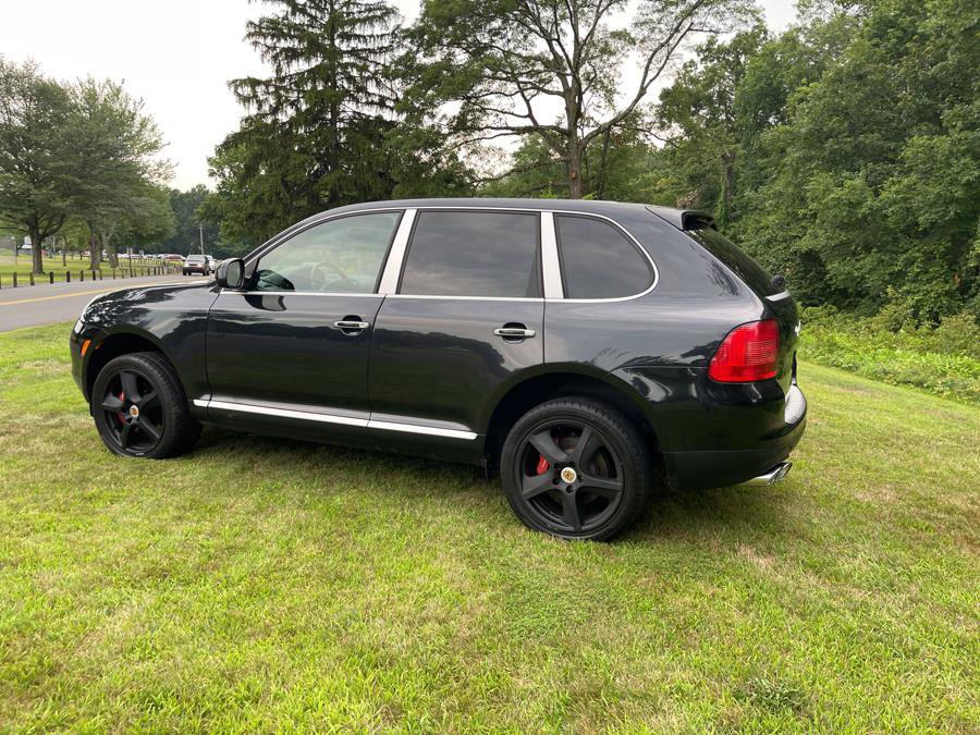 Used 2005 Porsche Cayenne Turbo AWD/4WD image 14