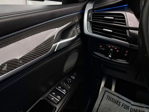 Used 2015 BMW X6 M Executive Package AWD image 11