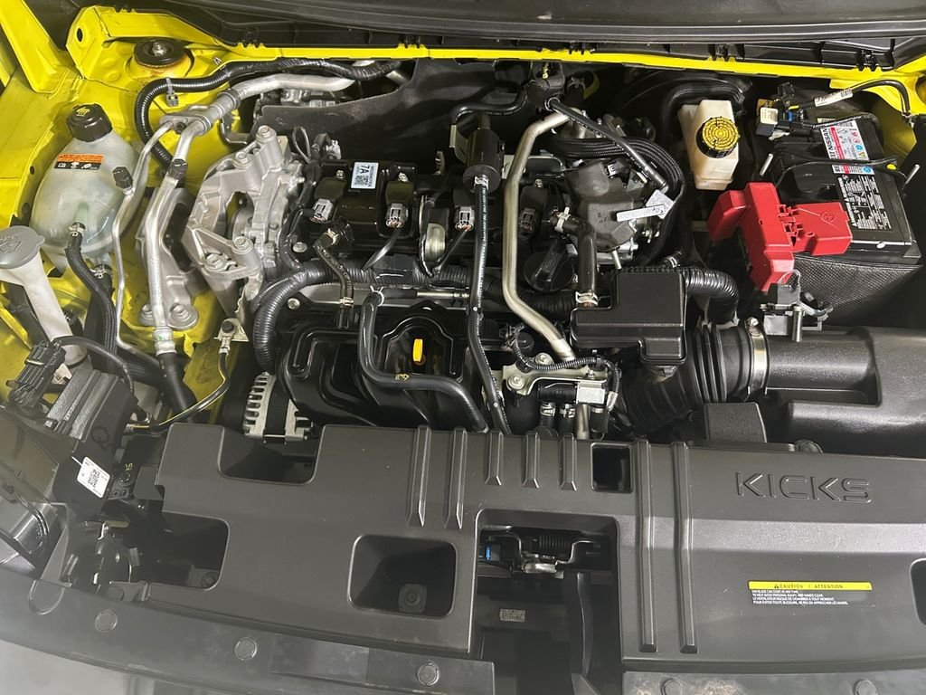 Used 2025 Nissan Kicks SR FWD image 20