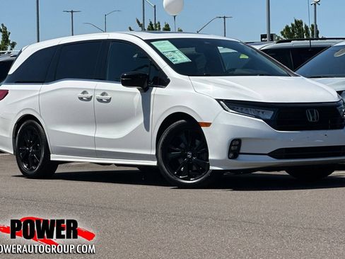 Used 2023 Honda Odyssey Sport image 1