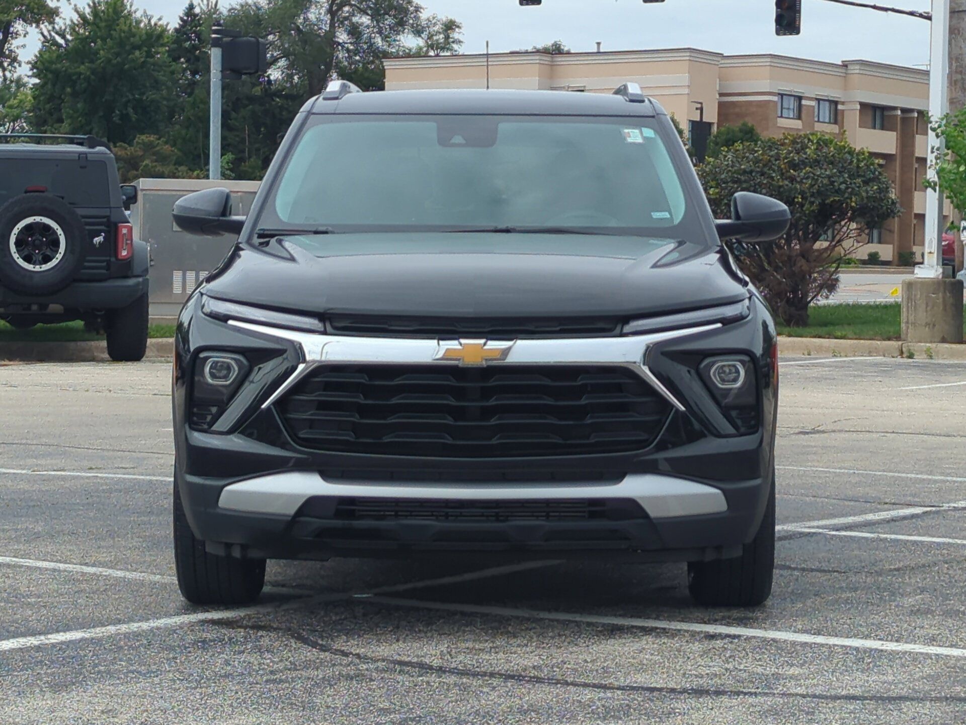 Used 2025 Chevrolet TrailBlazer LT AWD/4WD image 26