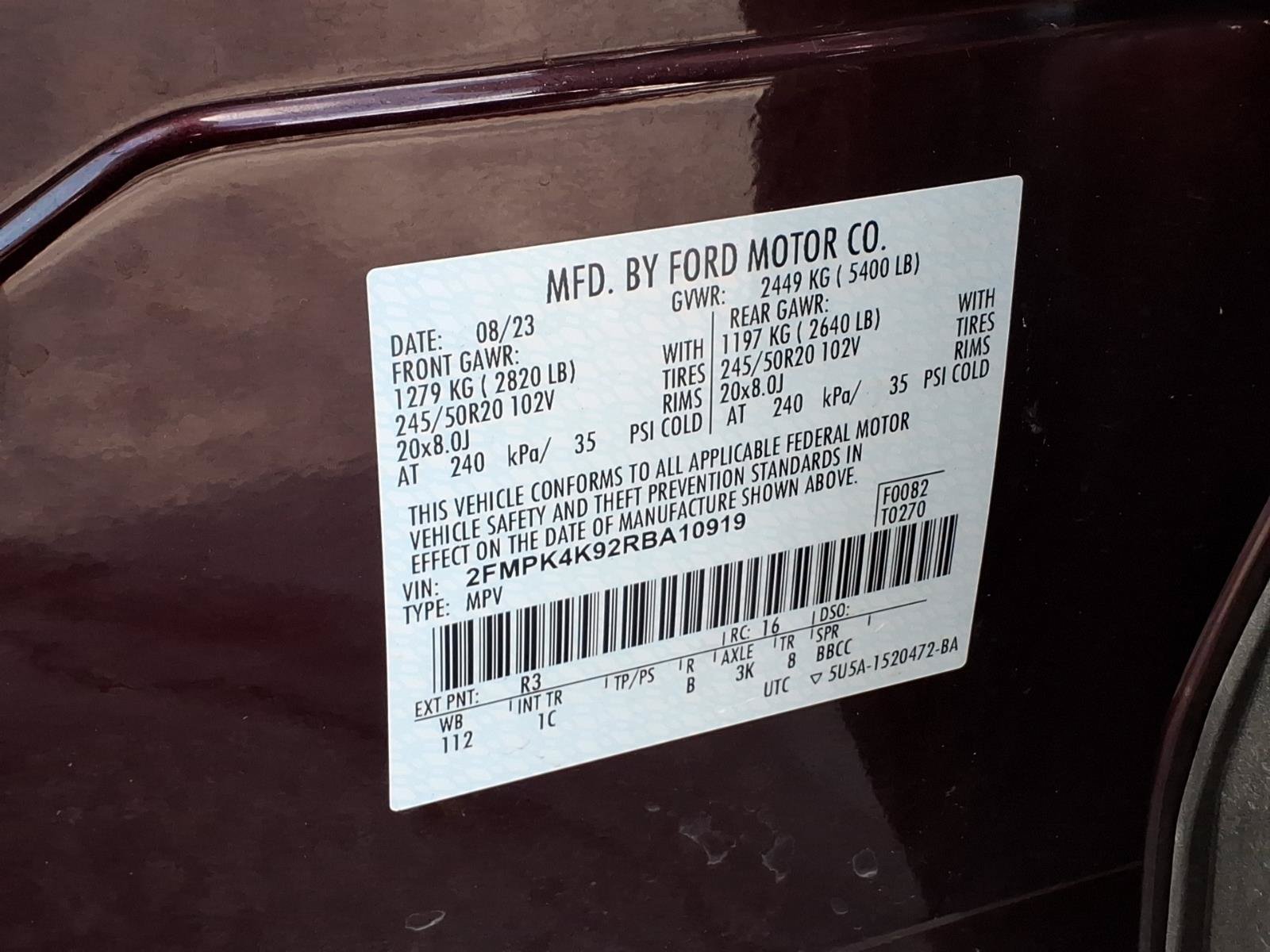 Certified 2024 Ford Edge Titanium w/ Equipment Group 301A AWD/4WD image 31