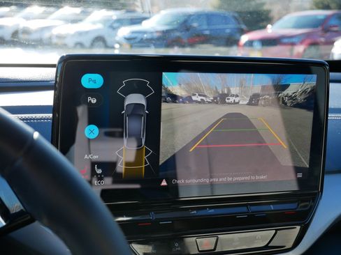 Used 2024 Volkswagen ID.4 S image 27