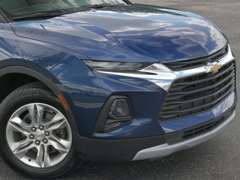Used 2022 Chevrolet Blazer LT w/ Sound & Technology Package AWD/4WD image 27