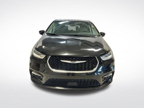 Used 2023 Chrysler Pacifica Touring-L FWD image 26