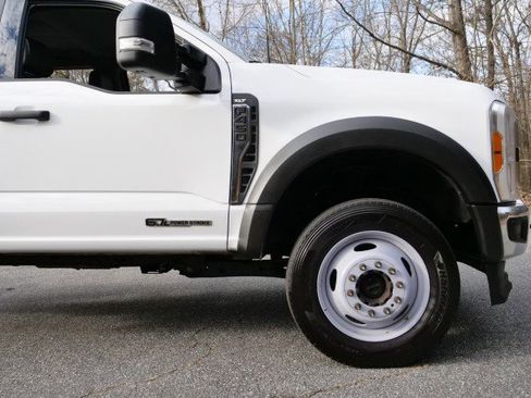 Used 2023 Ford F450 XLT w/ XLT Value Package image 41