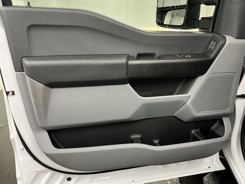 Used 2024 Ford F250 XL w/ XL Driver Assist Package image 20