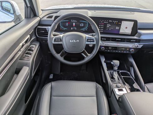 New 2025 Kia Telluride LX image 21