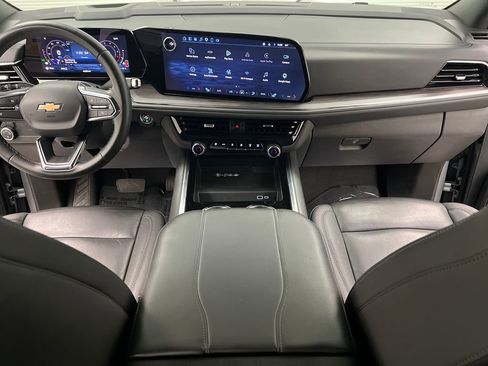 Used 2025 Chevrolet Tahoe LT AWD/4WD image 41