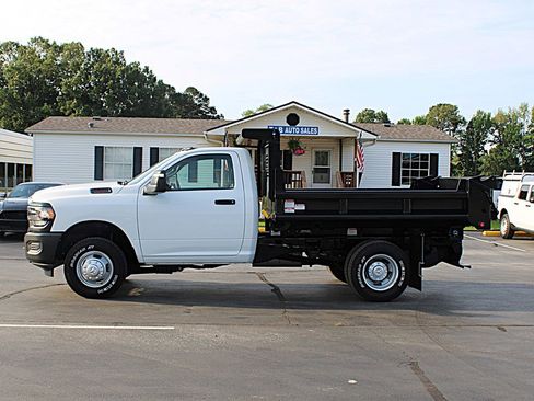 Used 2024 RAM 3500 Tradesman AWD/4WD image 13