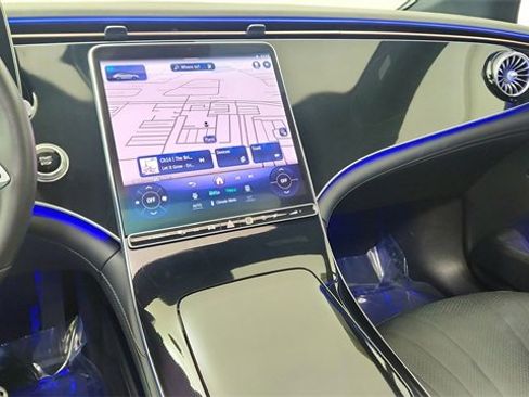 Used 2023 Mercedes-Benz EQE 500 4MATIC Sedan w/ Digital Light Package image 44