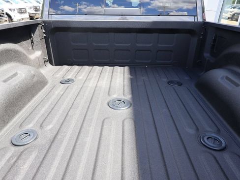Used 2022 RAM 2500 Limited AWD/4WD image 30