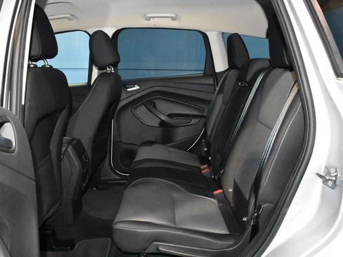 Used 2017 Ford Escape SE FWD image 20