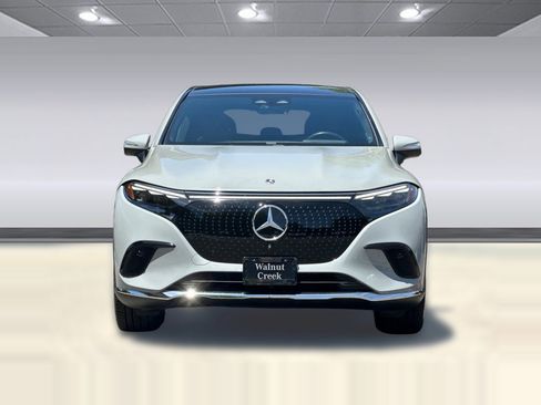 Certified 2023 Mercedes-Benz EQS 450+ SUV image 6