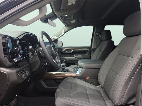 Used 2025 Chevrolet Silverado 1500 LT w/ Z71 Off-Road Package AWD/4WD image 13