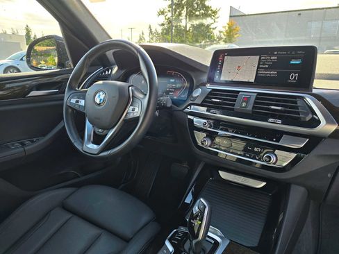Used 2020 BMW X3 xDrive30i w/ Premium Package image 12