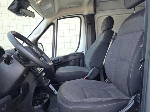 Used 2023 RAM ProMaster 2500 FWD image 15