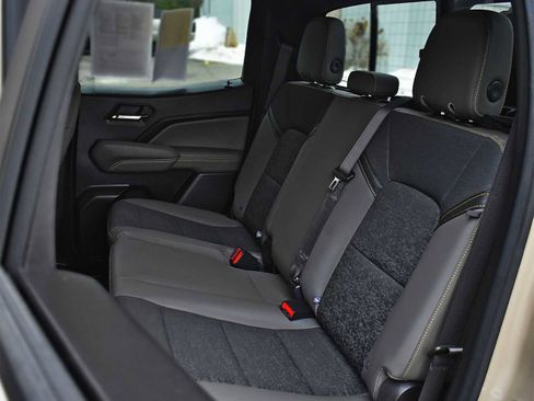 Used 2024 Chevrolet Colorado ZR2 w/ ZR2 Bison Edition image 17