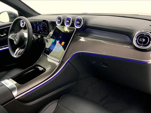 New 2026 Mercedes-Benz GLC 300 4MATIC image 12