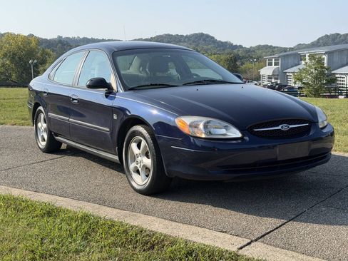 Used 2000 Ford Taurus SES FWD image 19