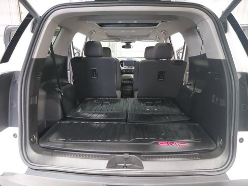 Used 2023 GMC Acadia SLE w/ Driver Convenience Package AWD/4WD image 14