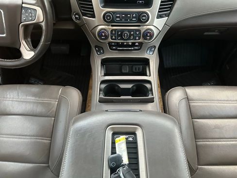 Used 2017 GMC Yukon Denali w/ Open Road Package image 22
