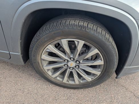 Used 2023 Chevrolet Traverse Premier image 6