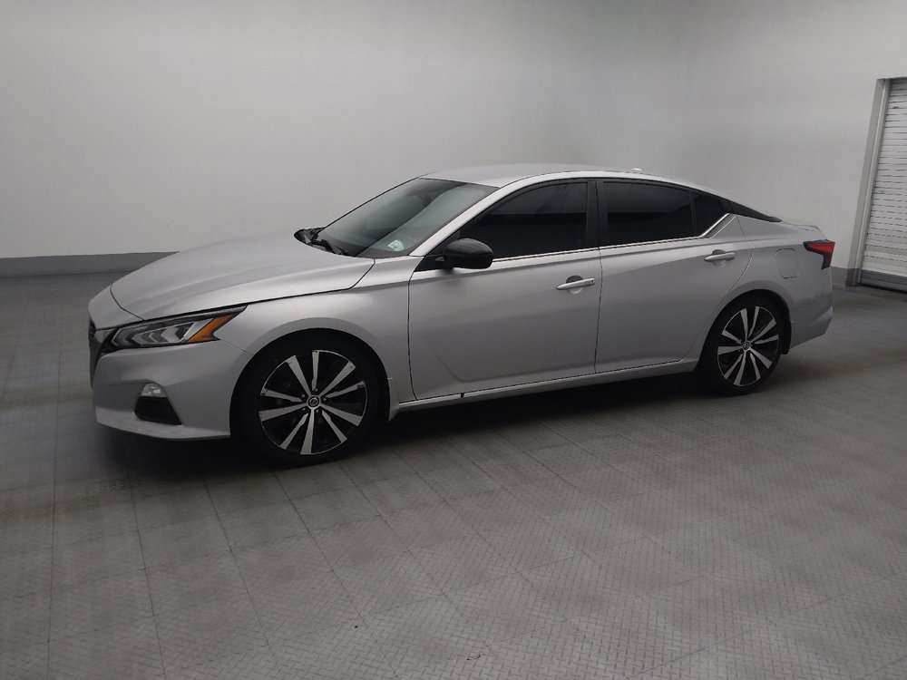 Used 2022 Nissan Altima 2.5 SR FWD image 2