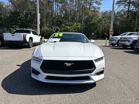 Used 2024 Ford Mustang Premium image 11