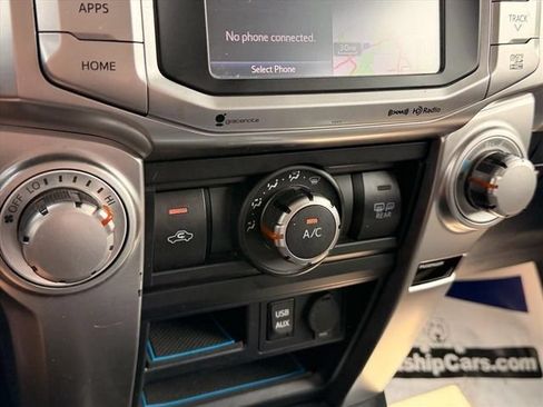 Used 2019 Toyota 4Runner SR5 Premium AWD/4WD image 22