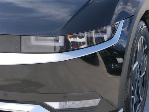 Used 2024 Hyundai Ioniq 5 SEL RWD image 8