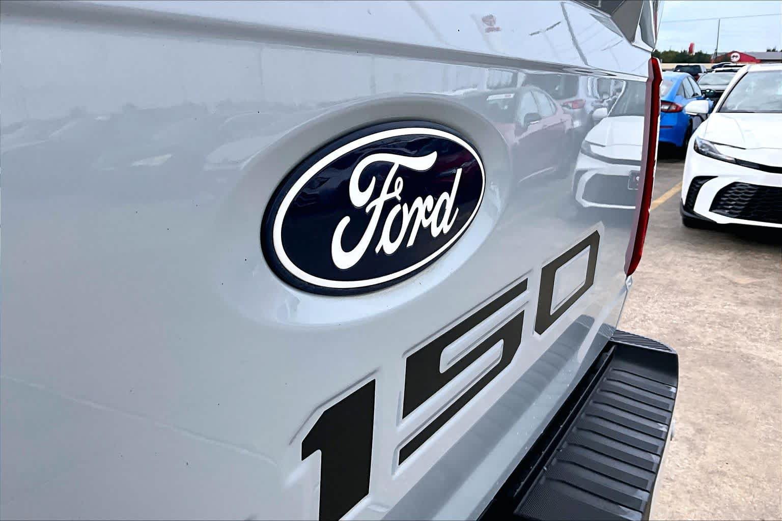 Used 2025 Ford F150 STX RWD image 30