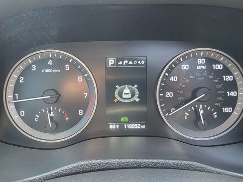 Used 2016 Hyundai Tucson Limited w/ Option Group 03 AWD/4WD image 35