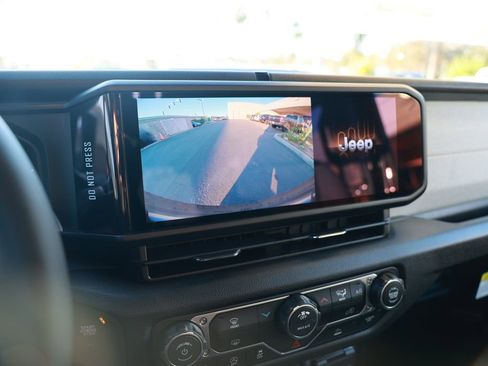 New 2026 Jeep Wrangler Unlimited Sport AWD/4WD image 19