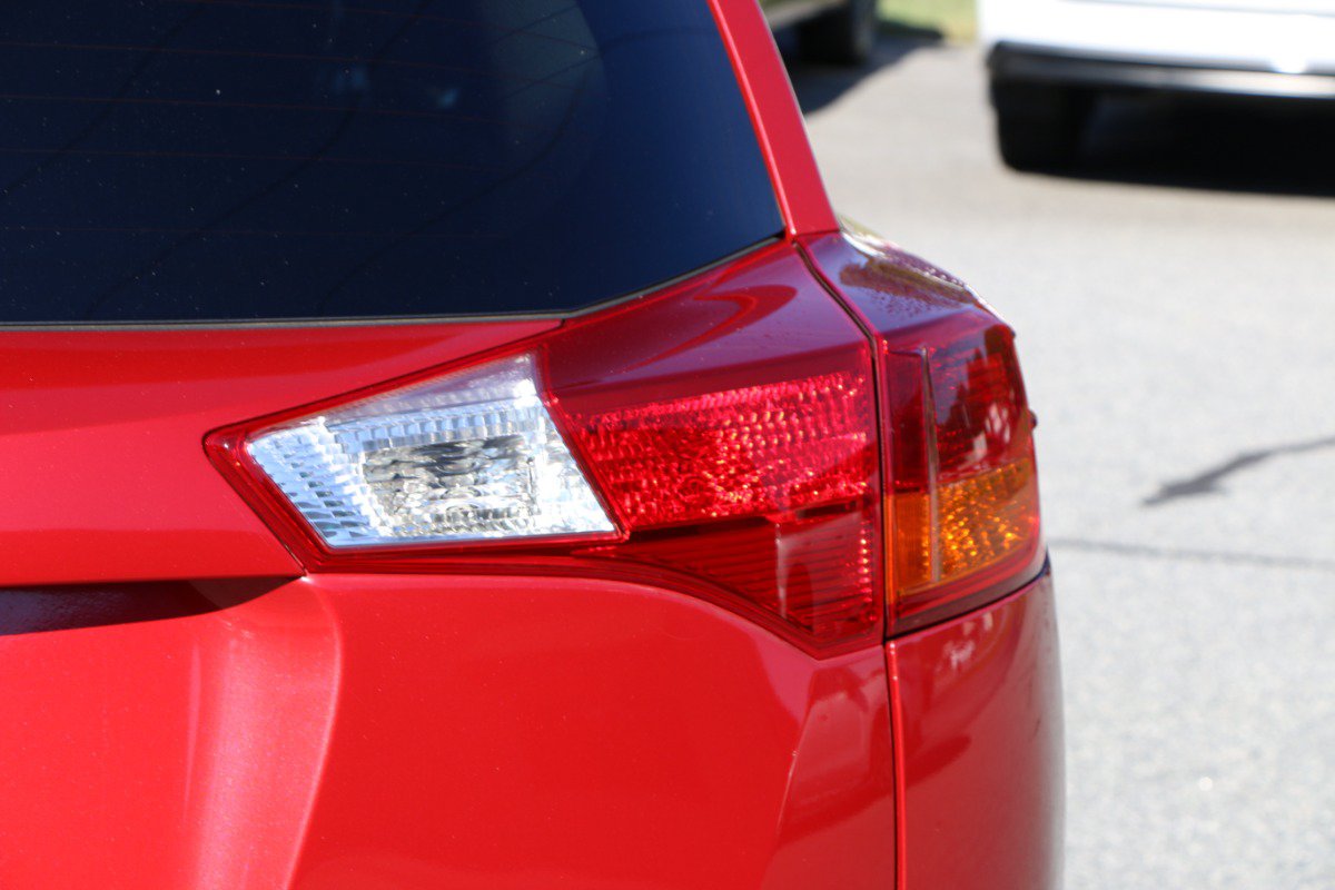 Used 2013 Toyota RAV4 Limited AWD/4WD image 7