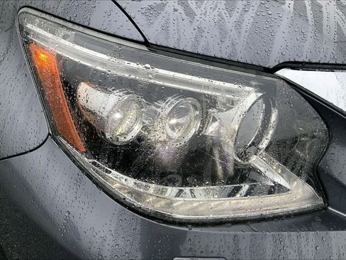 Used 2016 Lexus GX 460 image 25