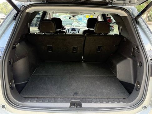 Used 2024 Chevrolet Equinox LT image 16