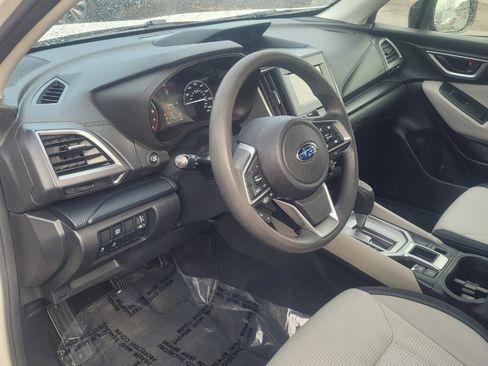 Used 2021 Subaru Forester image 13