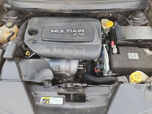 Used 2015 Jeep Cherokee Limited AWD/4WD image 30