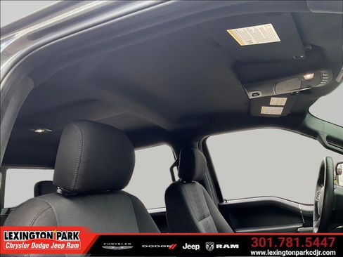 Used 2020 Ford F150 XLT w/ Equipment Group 302A Luxury AWD/4WD image 27