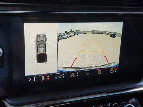 Used 2024 GMC Sierra 1500 AT4X AWD/4WD image 15