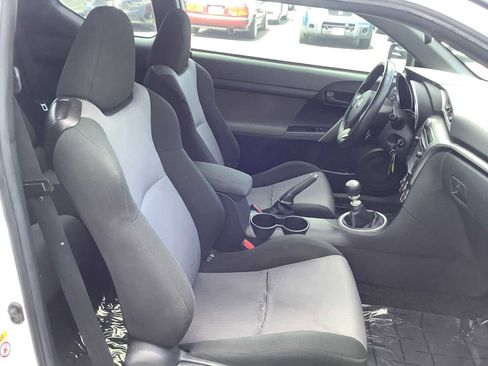 Used 2014 Scion tC FWD image 15