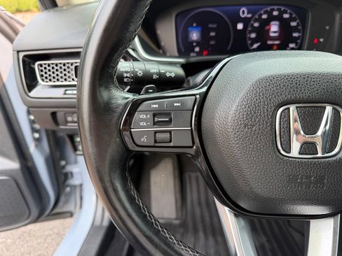 Used 2022 Honda Civic Touring image 18